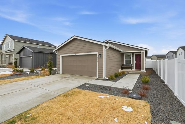 4527 W Connaught Ave, Spokane, WA 99208