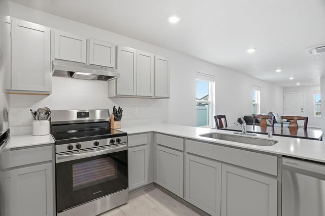 4527 W Connaught Ave, Spokane, WA 99208