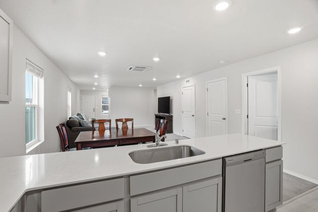 4527 W Connaught Ave, Spokane, WA 99208