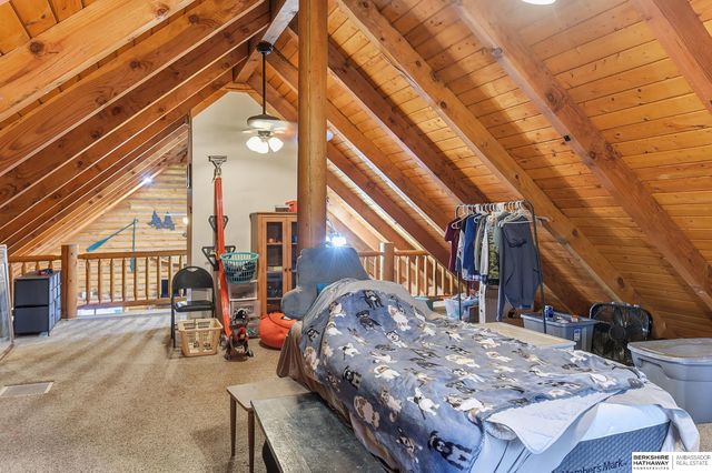 8616 Emerson Road, Plattsmouth, NE 68048