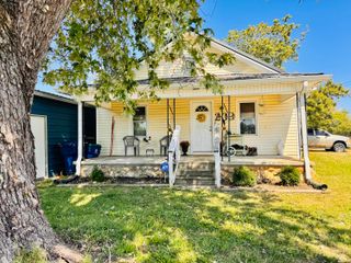 209 Orchard Street, Science Hill, KY 42553