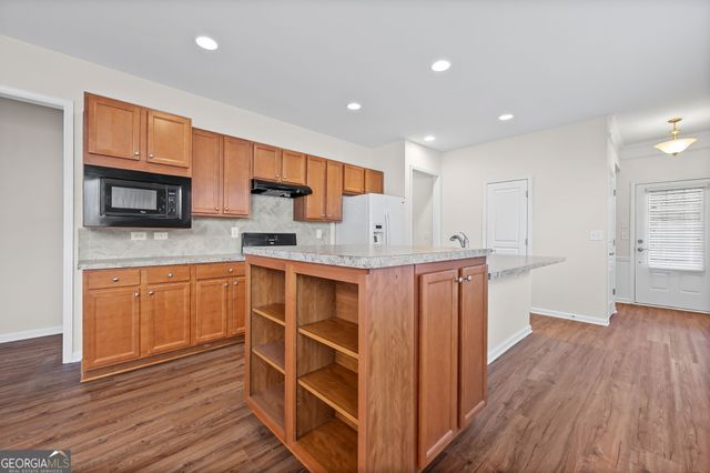 621 Larch Looper Drive, Griffin, GA 30223