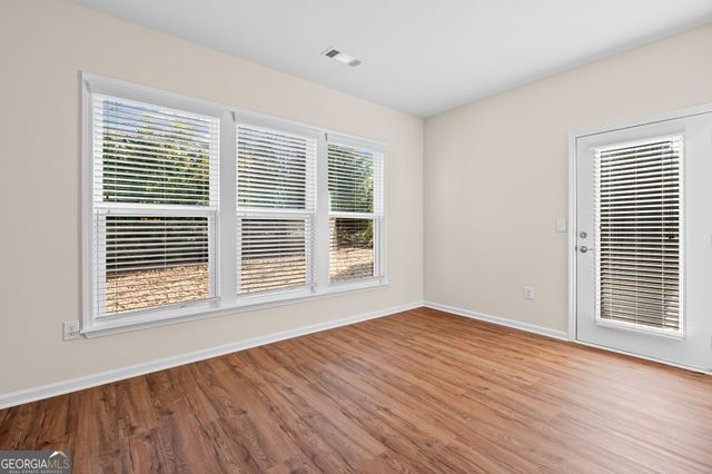 621 Larch Looper Drive, Griffin, GA 30223