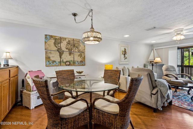 2003 SEMINOLE Road 2003, Atlantic Beach, FL 32233