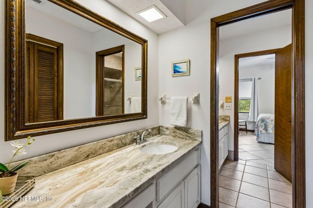 2003 SEMINOLE Road 2003, Atlantic Beach, FL 32233