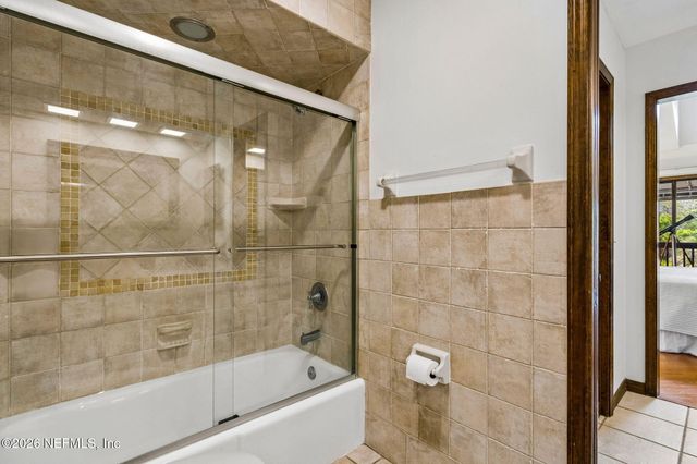 2003 SEMINOLE Road 2003, Atlantic Beach, FL 32233