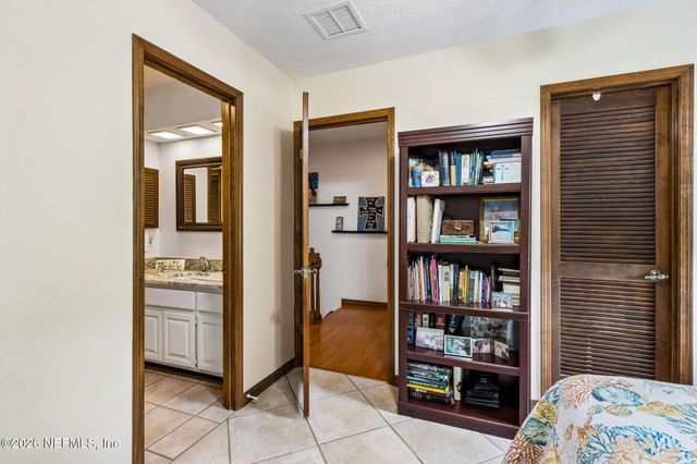 2003 SEMINOLE Road 2003, Atlantic Beach, FL 32233