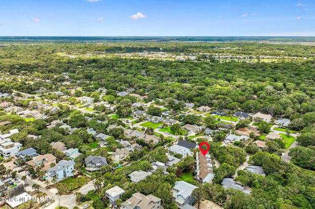 2003 SEMINOLE Road 2003, Atlantic Beach, FL 32233