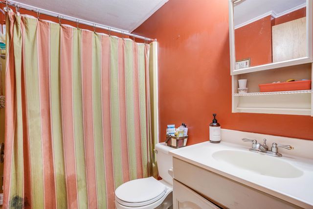 14 St Marys Lane, Salem, NH 03079