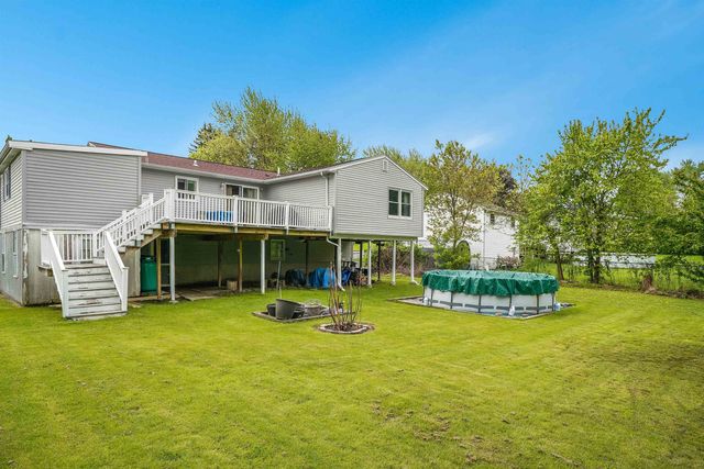 14 St Marys Lane, Salem, NH 03079