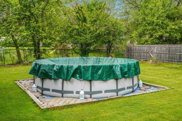 14 St Marys Lane, Salem, NH 03079