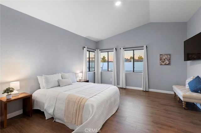 13455 IVANPAH Road, Apple Valley, CA 92308