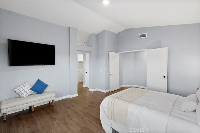 13455 IVANPAH Road, Apple Valley, CA 92308