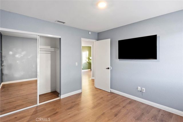 13455 IVANPAH Road, Apple Valley, CA 92308