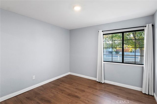 13455 IVANPAH Road, Apple Valley, CA 92308