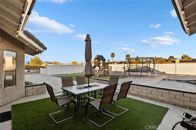 13455 IVANPAH Road, Apple Valley, CA 92308