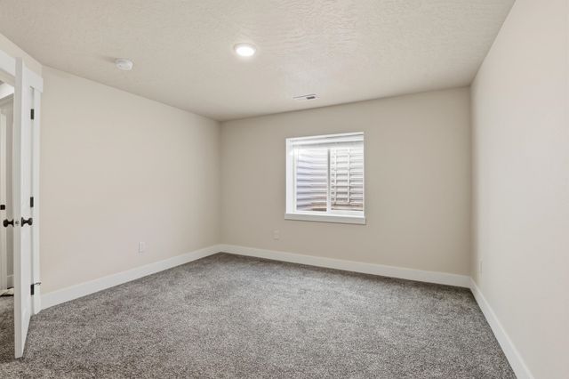 6129 N Howard St, Spokane, WA 99205