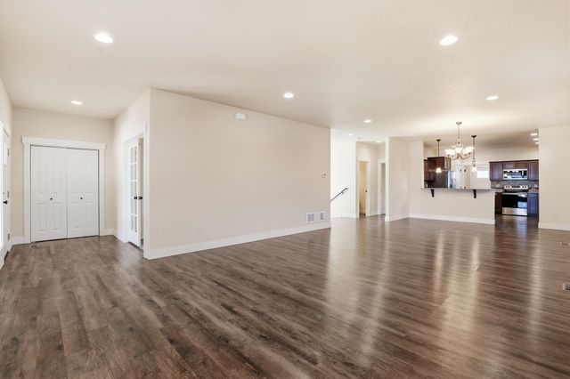 6129 N Howard St, Spokane, WA 99205