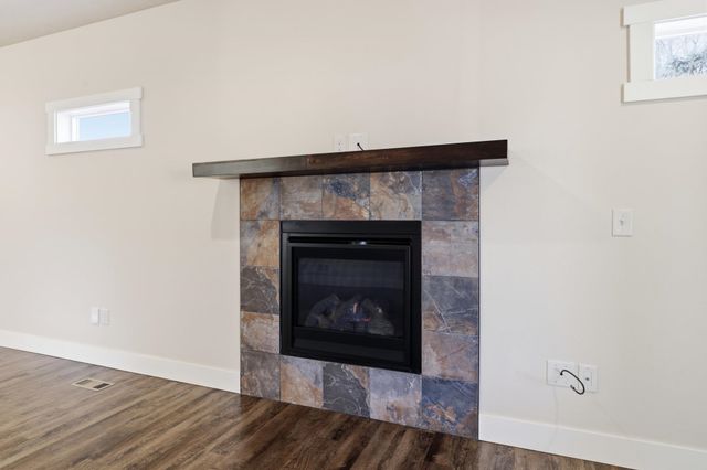 6129 N Howard St, Spokane, WA 99205