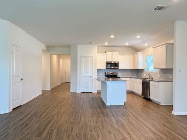 108 Bear Oak ST, Hutto, TX 78634