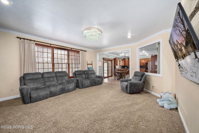 6052 Windy Ridge Lane, Sylvania, OH 43560