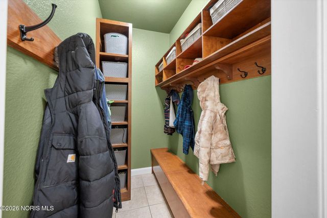 6052 Windy Ridge Lane, Sylvania, OH 43560