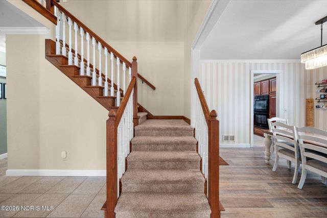 6052 Windy Ridge Lane, Sylvania, OH 43560