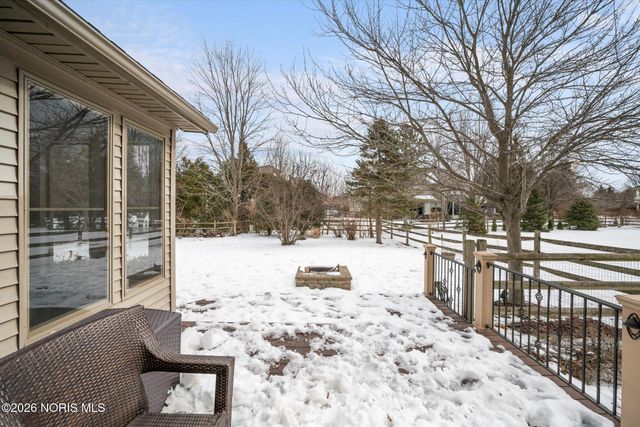 6052 Windy Ridge Lane, Sylvania, OH 43560