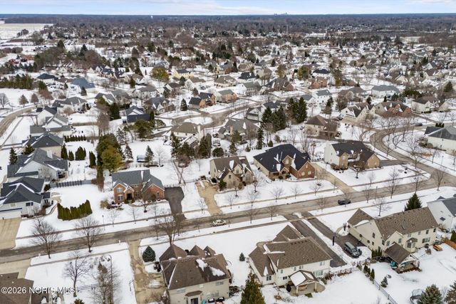 6052 Windy Ridge Lane, Sylvania, OH 43560