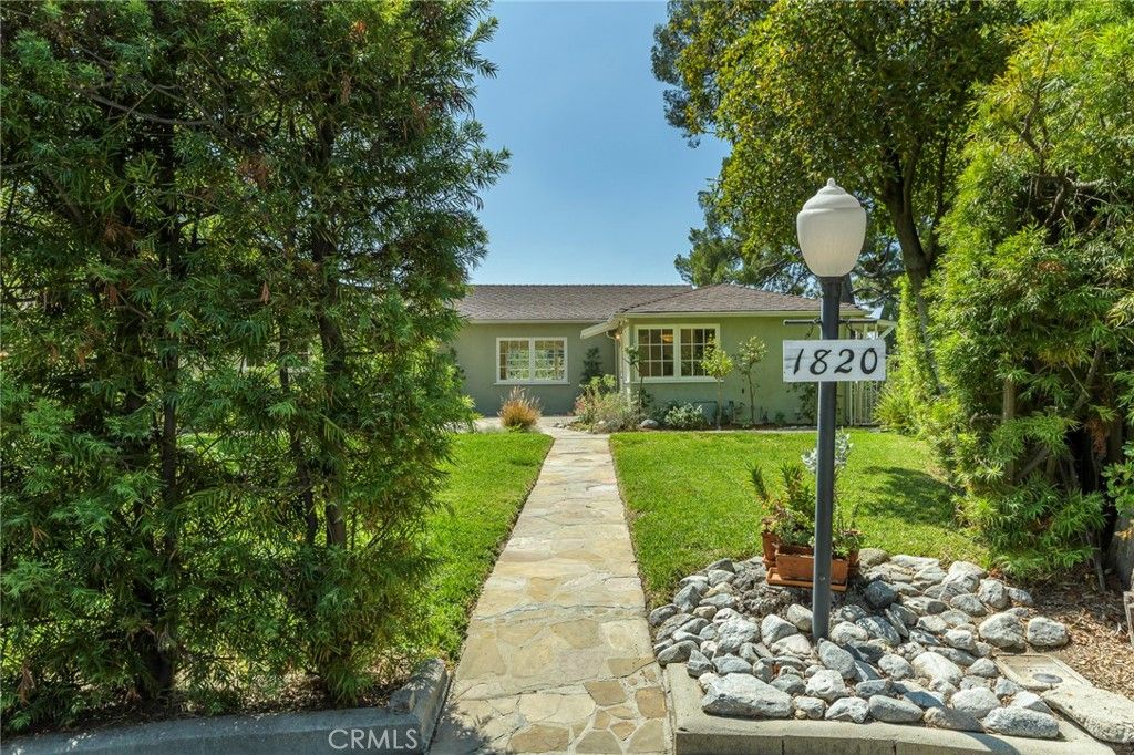 1820 Verdugo Knolls, Glendale, CA 91208 — photo 2