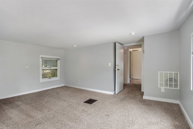 127 Elm Street, Kalamazoo, MI 49007