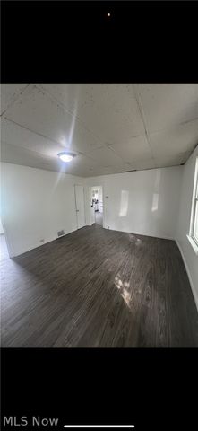 3003 Nursery Avenue, Cleveland, OH 44127