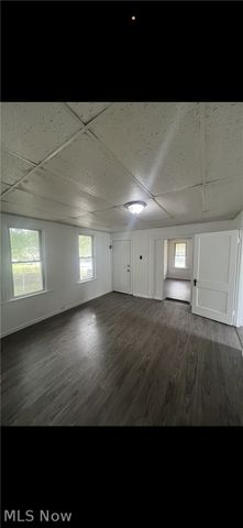 3003 Nursery Avenue, Cleveland, OH 44127
