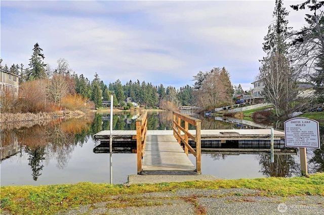 310 Prestwick Drive, Camano Island, WA 98282