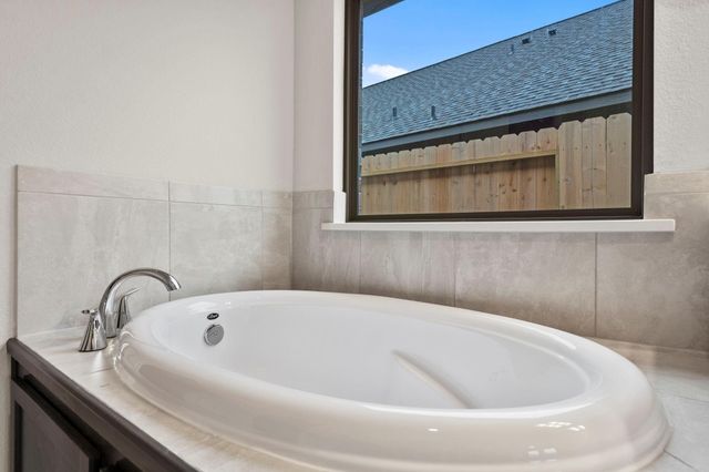 9623 Mount Brewer Lane, Porter, TX 77365