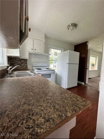 1257 Greenwood Avenue, Akron, OH 44320