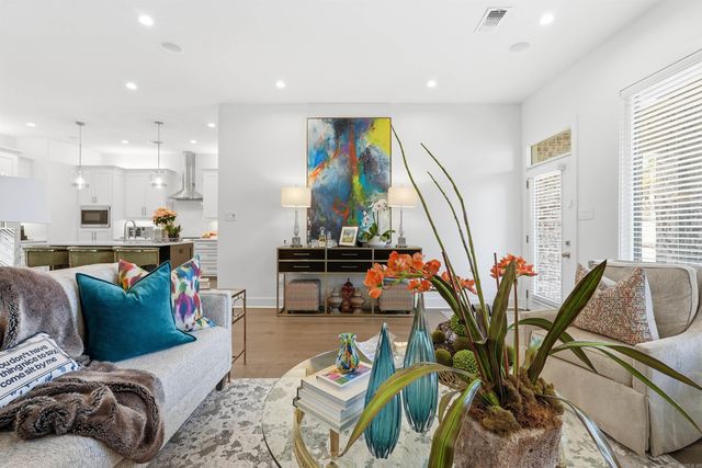 101 Mergeron Court, Little Rock, AR 72212