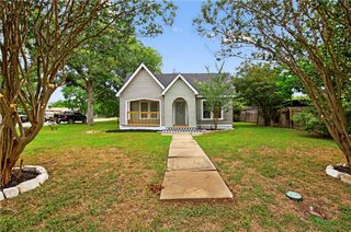 1001 North Banks Street, Caldwell, TX 77836