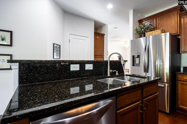 805 Scarlet Leaf Lane, West Columbia, SC 29169