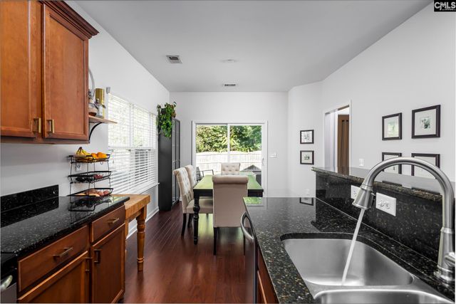 805 Scarlet Leaf Lane, West Columbia, SC 29169