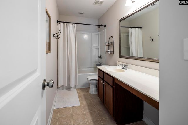 805 Scarlet Leaf Lane, West Columbia, SC 29169