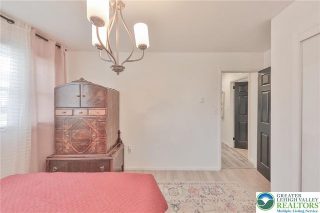 422 Belvidere Street, Nazareth Boro, PA 18064