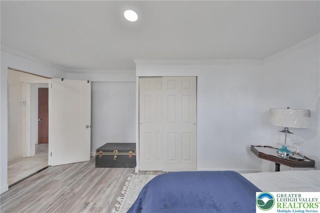 422 Belvidere Street, Nazareth Boro, PA 18064