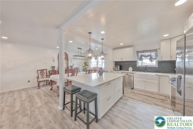 422 Belvidere Street, Nazareth Boro, PA 18064