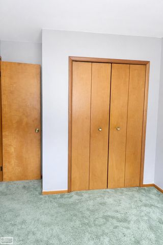 27738 Roan Avenue, Warren, MI 48093