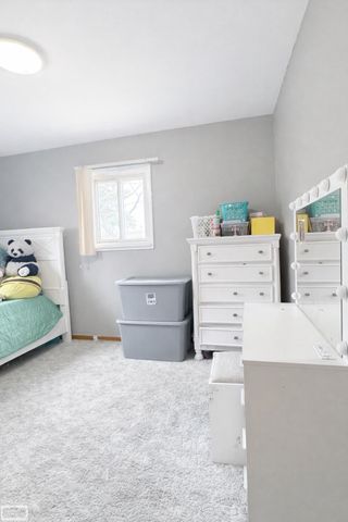 27738 Roan Avenue, Warren, MI 48093