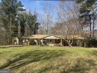 75 Sandhill Shady Grove Road, Carrollton, GA 30116