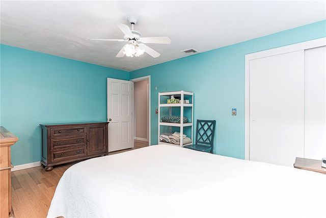 102 Moccasin Trail, Cranston, RI 02921