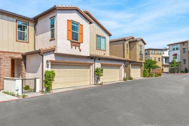 1708 Silverberry, Oceanside, CA 92056