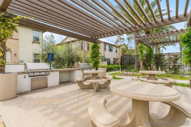 1708 Silverberry, Oceanside, CA 92056
